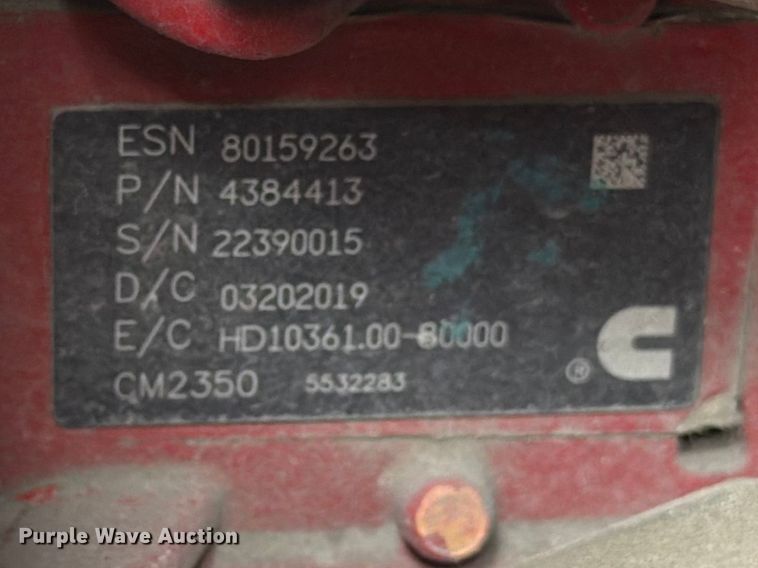 image for item FC3046 2020 International LT625 semi truck