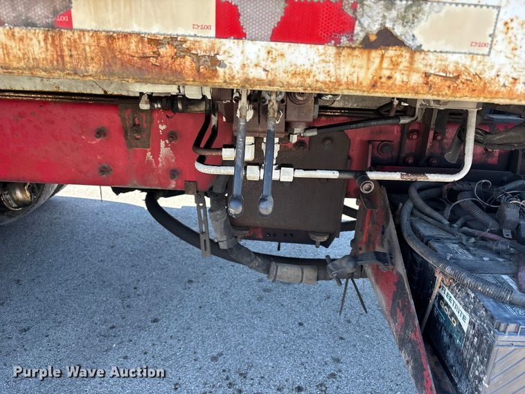 image for item FC4546 2007 International SF625 refuse truck
