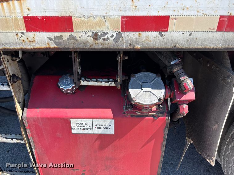 image for item FC4546 2007 International SF625 refuse truck