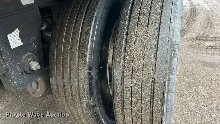 image for item FC5130 2008 Utility refrigerated van trailer