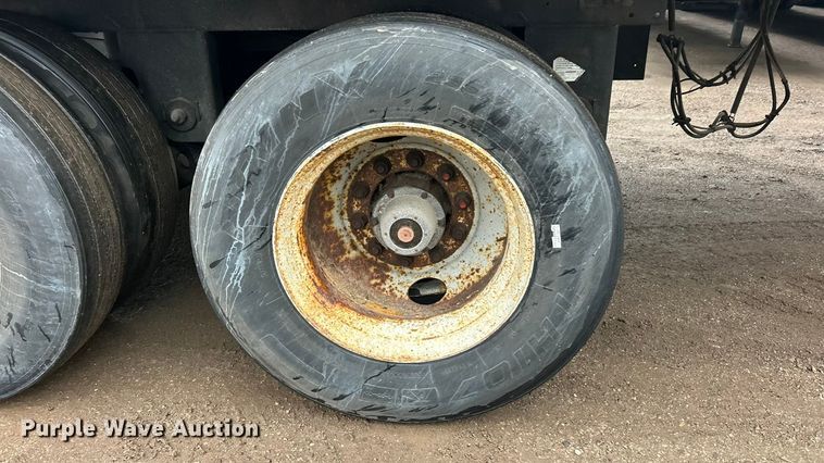 image for item FC5130 2008 Utility refrigerated van trailer