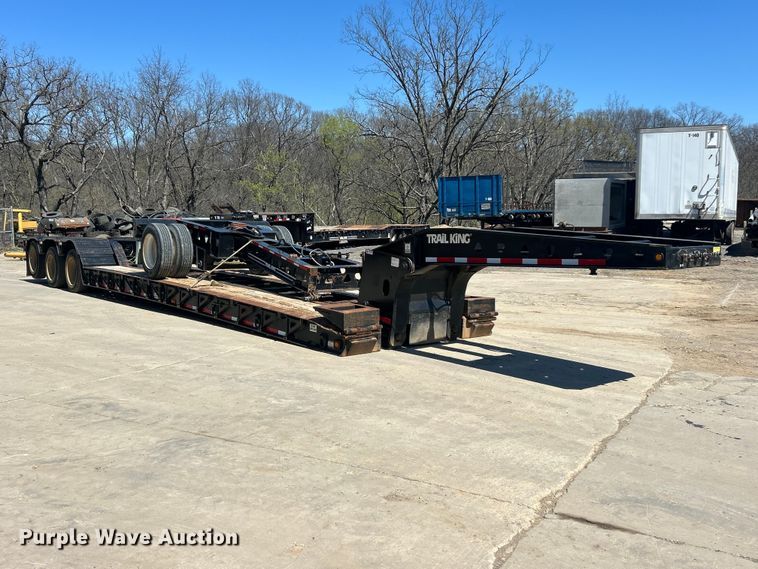 image for item FC5357 2006 Trail King  TK110HDG-533 lowboy equipment trailer