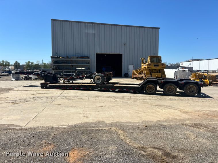 image for item FC5357 2006 Trail King  TK110HDG-533 lowboy equipment trailer