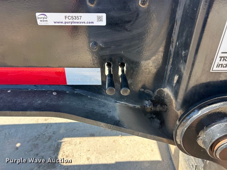 image for item FC5357 2006 Trail King  TK110HDG-533 lowboy equipment trailer