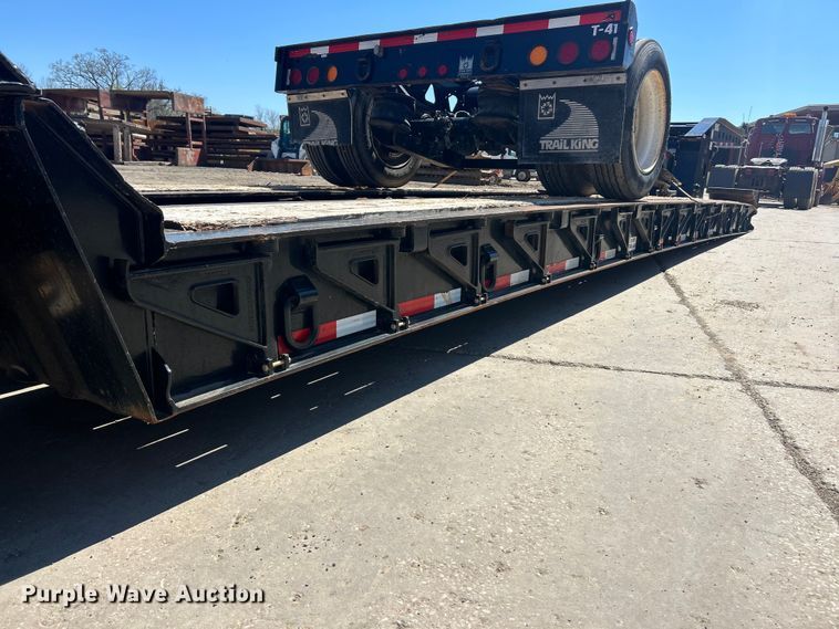 image for item FC5357 2006 Trail King  TK110HDG-533 lowboy equipment trailer
