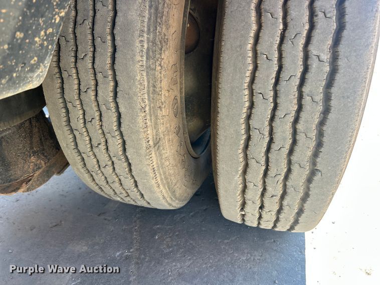 image for item FC5357 2006 Trail King  TK110HDG-533 lowboy equipment trailer