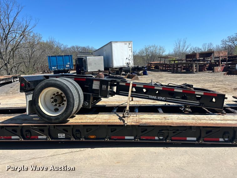 image for item FC5357 2006 Trail King  TK110HDG-533 lowboy equipment trailer