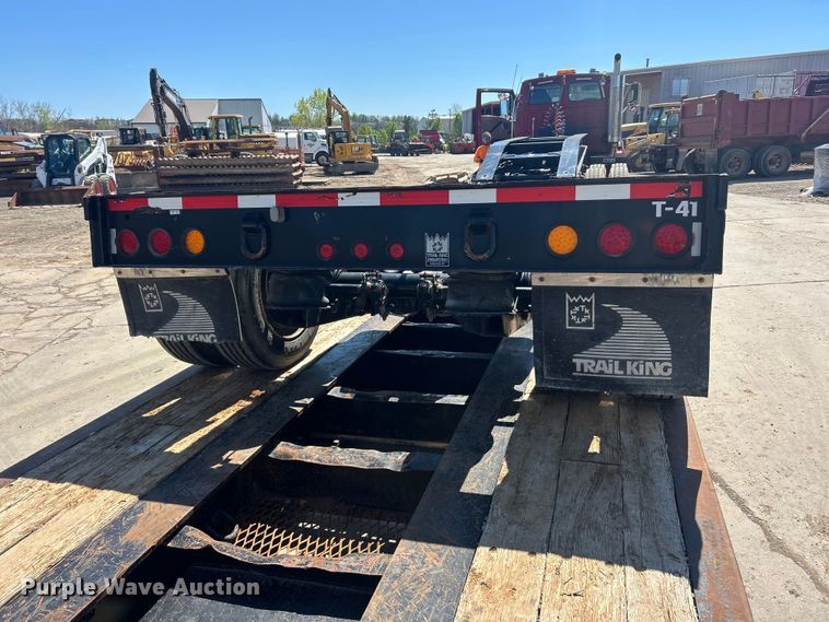 image for item FC5357 2006 Trail King  TK110HDG-533 lowboy equipment trailer