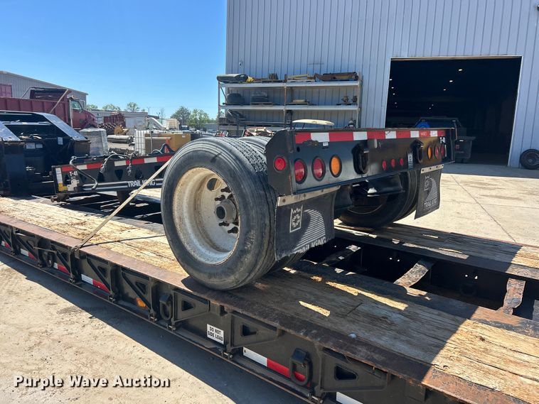 image for item FC5357 2006 Trail King  TK110HDG-533 lowboy equipment trailer