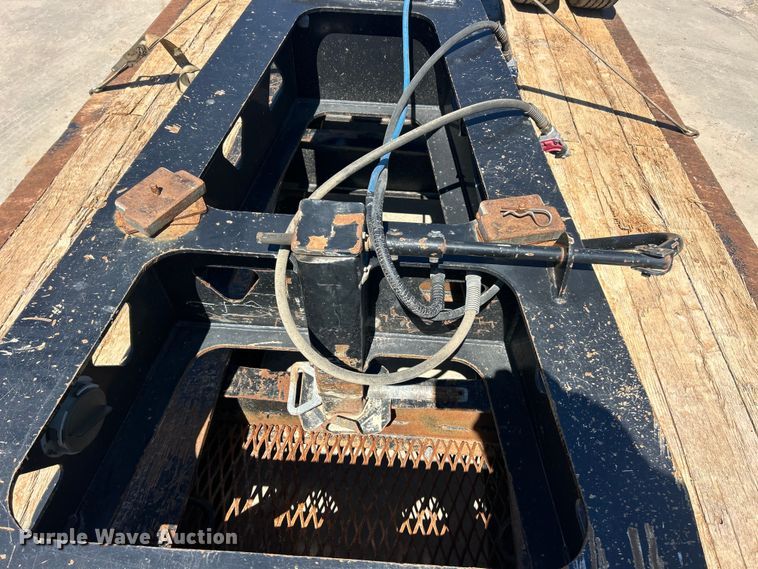 image for item FC5357 2006 Trail King  TK110HDG-533 lowboy equipment trailer