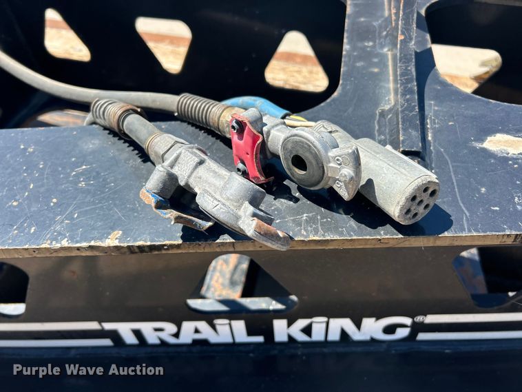 image for item FC5357 2006 Trail King  TK110HDG-533 lowboy equipment trailer