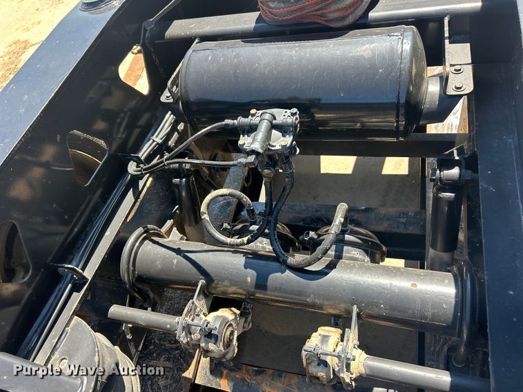 image for item FC5357 2006 Trail King  TK110HDG-533 lowboy equipment trailer