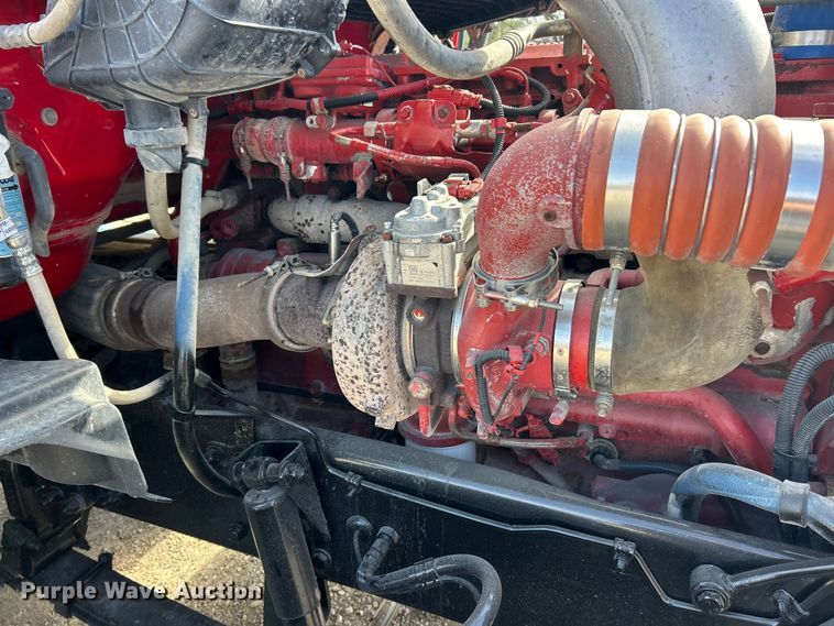 image for item FC5375 2018 Kenworth T880 semi truck