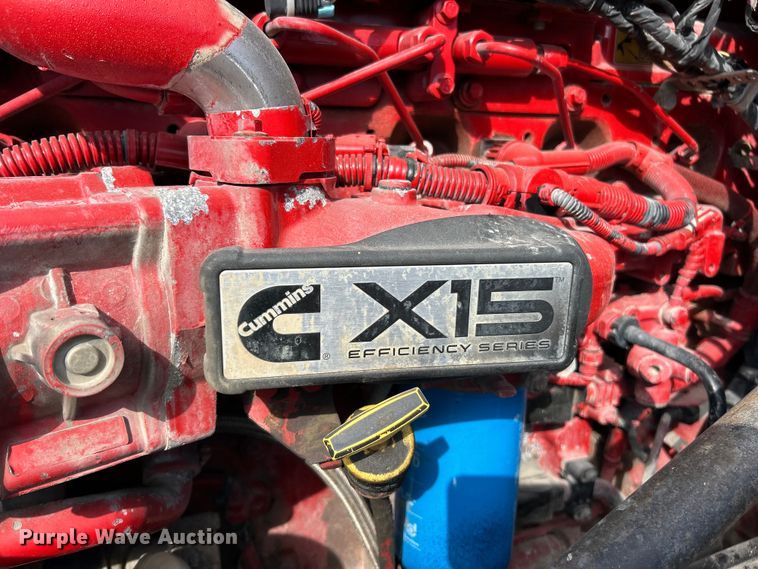 image for item FC5375 2018 Kenworth T880 semi truck