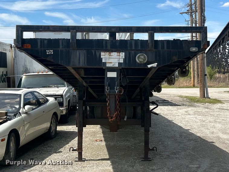 image for item FC5384 2000 Kiefer Industrial tilt-deck truss trailer