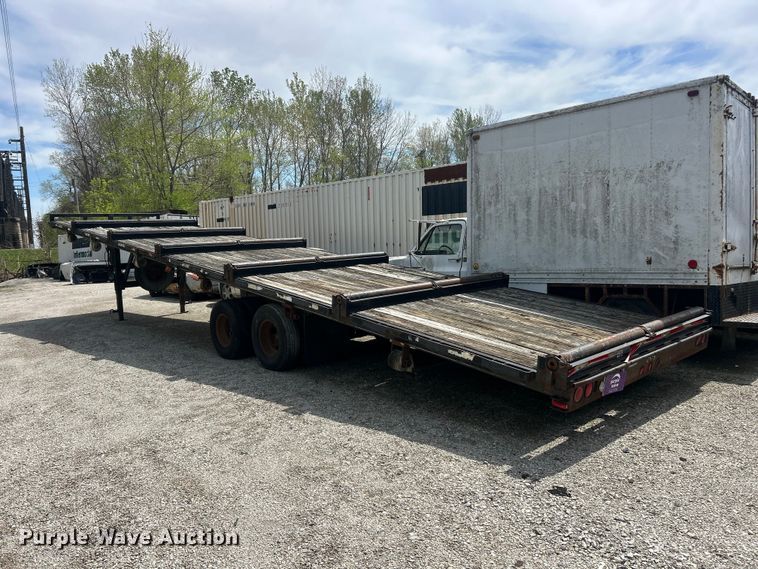 image for item FC5384 2000 Kiefer Industrial tilt-deck truss trailer