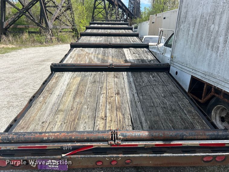 image for item FC5384 2000 Kiefer Industrial tilt-deck truss trailer