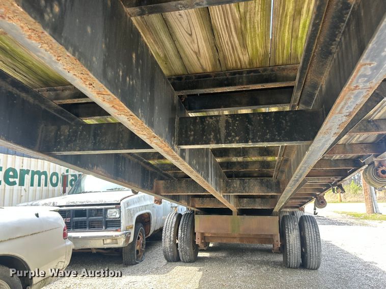 image for item FC5384 2000 Kiefer Industrial tilt-deck truss trailer