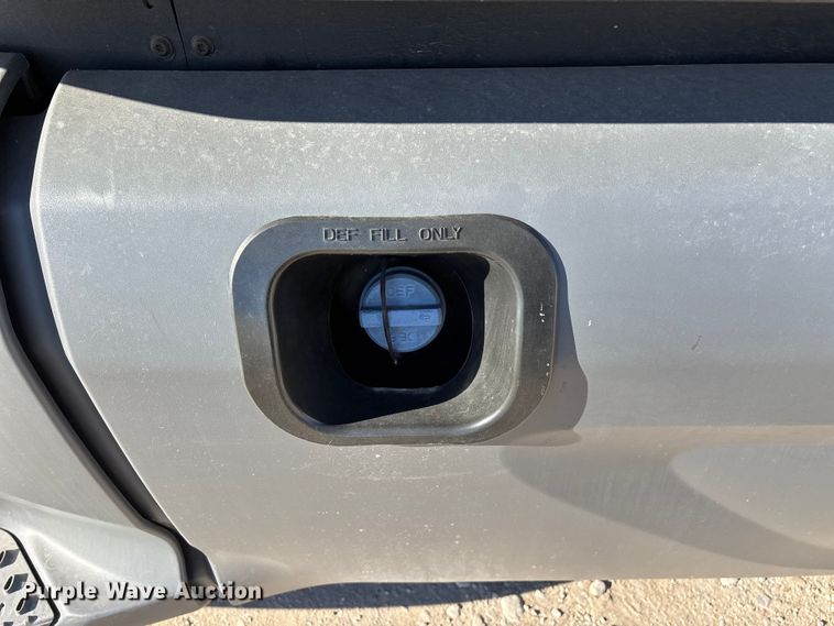 image for item FG0003 2020 Peterbilt 579 semi truck