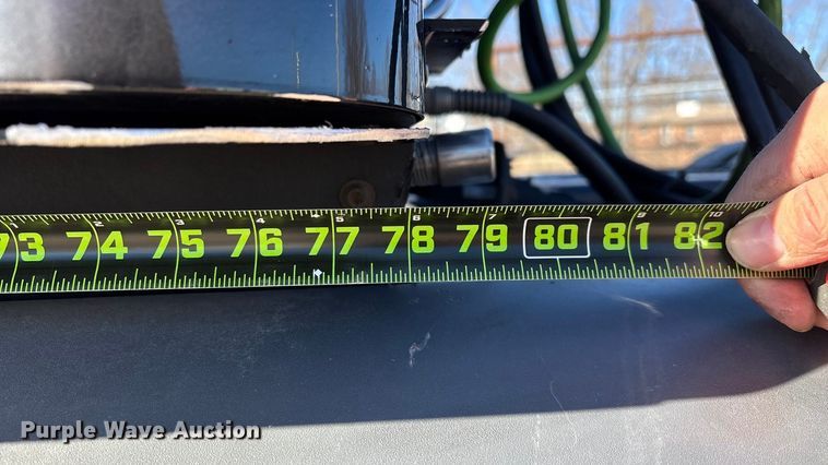 image for item FG0003 2020 Peterbilt 579 semi truck