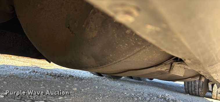 image for item FG0003 2020 Peterbilt 579 semi truck