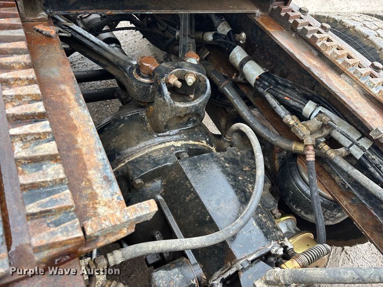 image for item FG0218 2004 Kenworth T800B semi truck