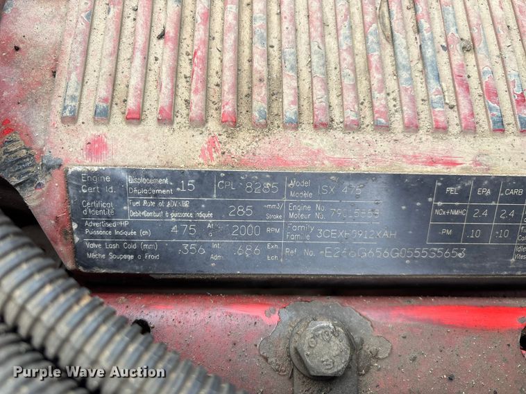 image for item FG0218 2004 Kenworth T800B semi truck