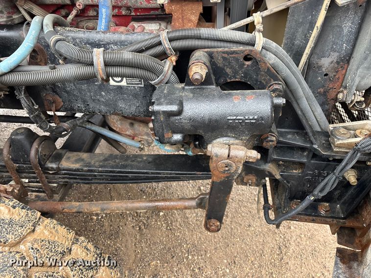 image for item FG0218 2004 Kenworth T800B semi truck