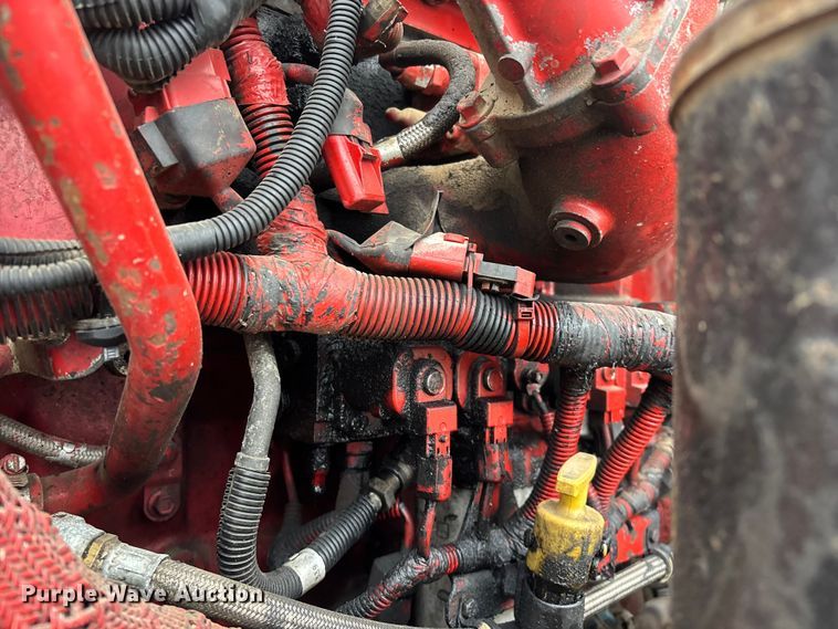 image for item FG0218 2004 Kenworth T800B semi truck