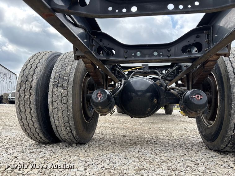 image for item FG0219 2013 Ford F750 Super Duty truck cab and chassis