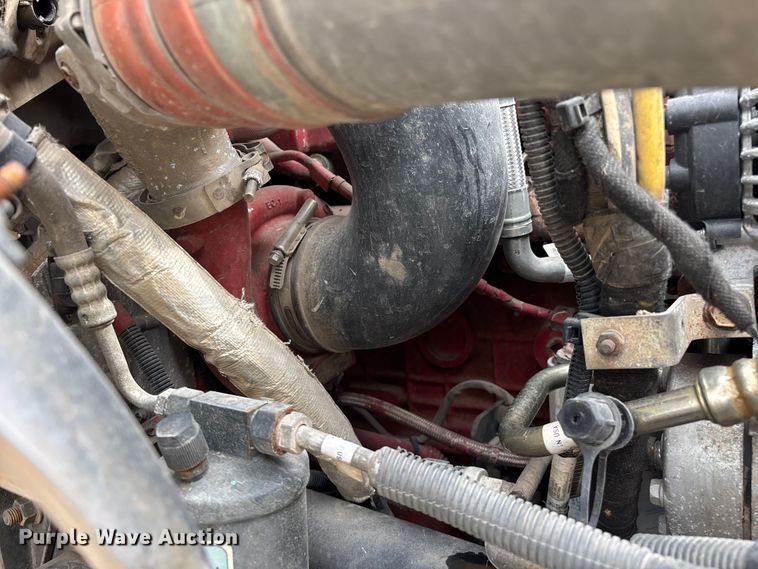 image for item FG0219 2013 Ford F750 Super Duty truck cab and chassis