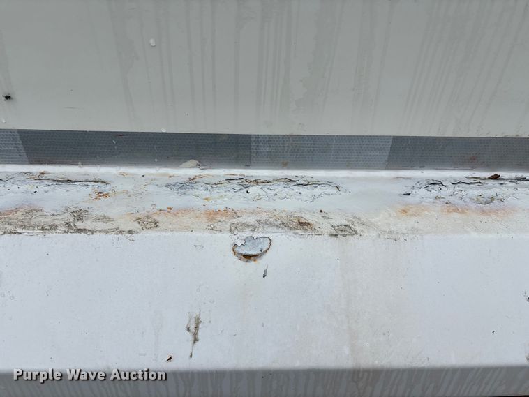 image for item FG0220 2008 Mack refuse truck