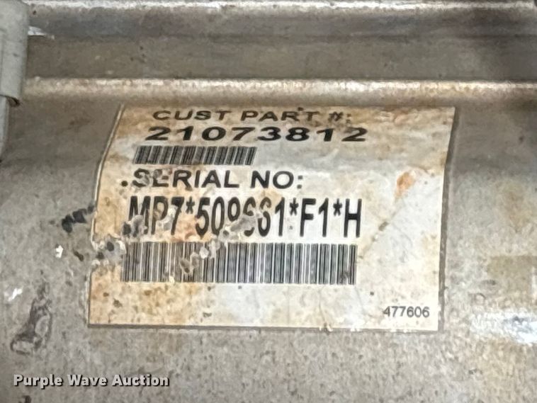 image for item FG0220 2008 Mack refuse truck