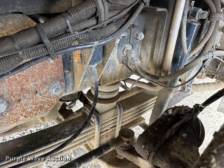 image for item FG0220 2008 Mack refuse truck