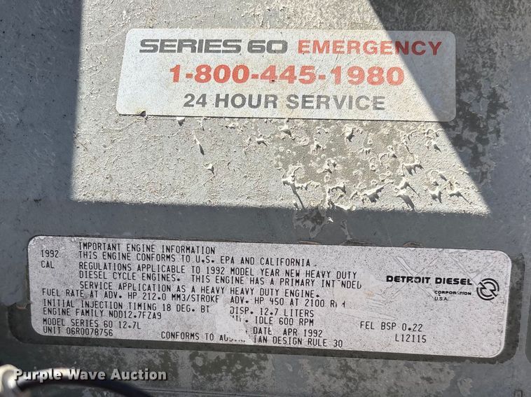 image for item FG0221 1993 Freightliner FLD truck cab and chassis