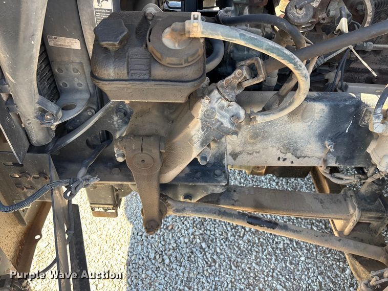 image for item FG0228 2006 Freightliner Columbia semi truck