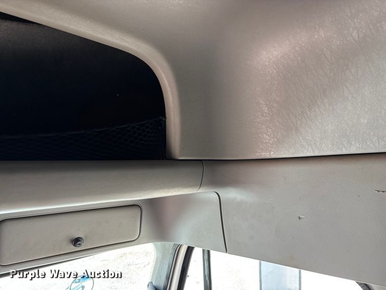 image for item FG0229 2003 Freightliner Columbia semi truck