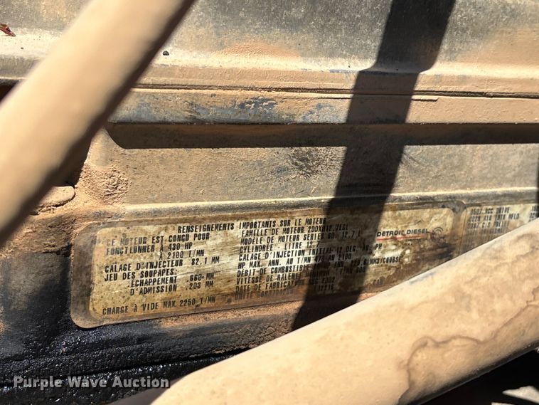 image for item FG0229 2003 Freightliner Columbia semi truck