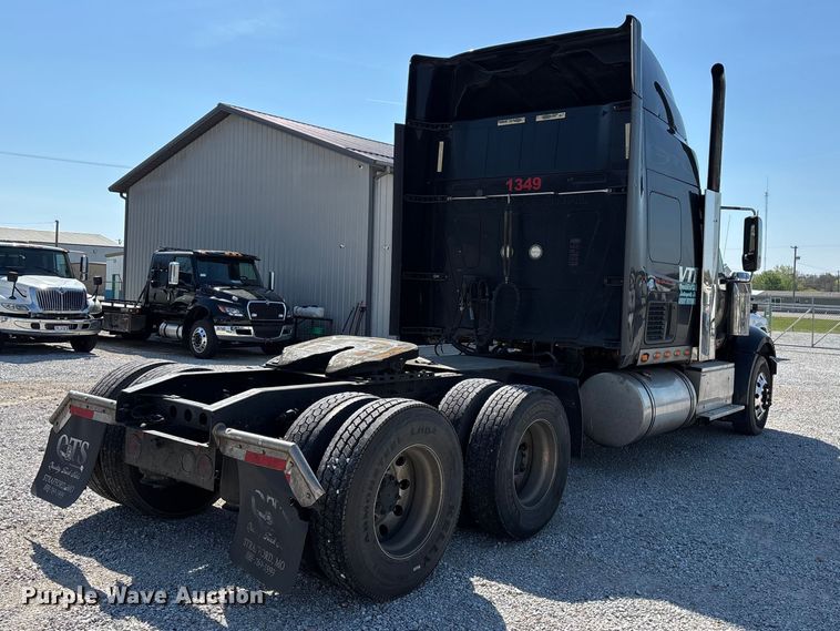 image for item FG0241 2016 International Lonestar SFA semi truck