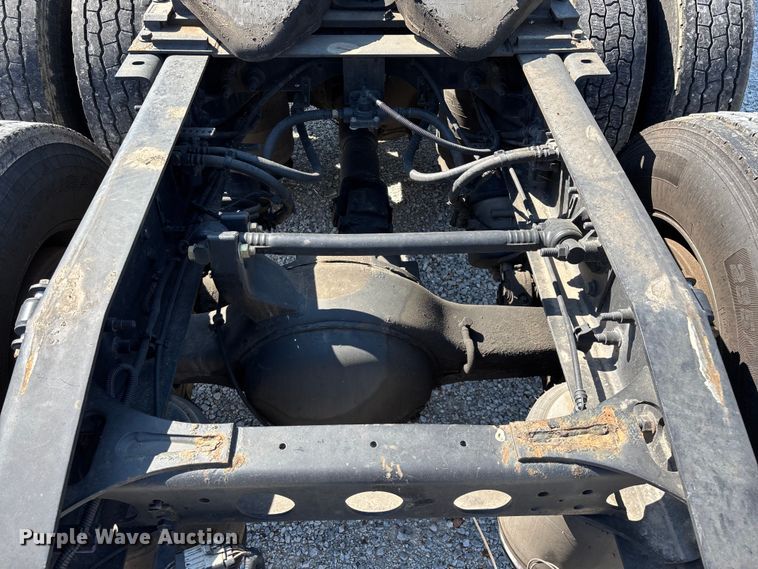 image for item FG0241 2016 International Lonestar SFA semi truck