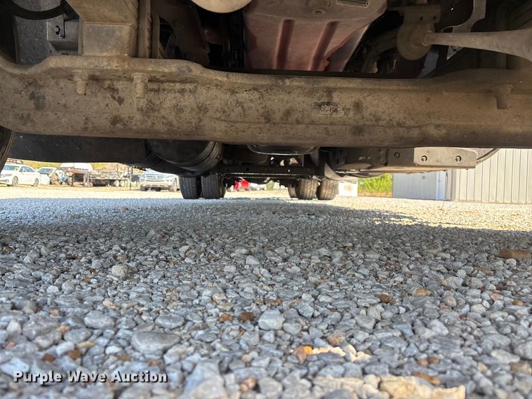 image for item FG0241 2016 International Lonestar SFA semi truck