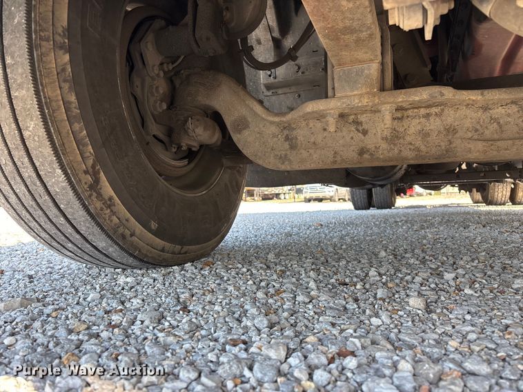 image for item FG0241 2016 International Lonestar SFA semi truck