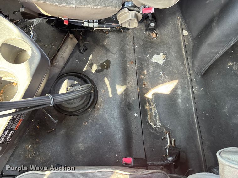 image for item FG0241 2016 International Lonestar SFA semi truck