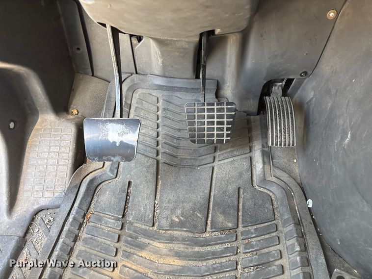 image for item FG0241 2016 International Lonestar SFA semi truck