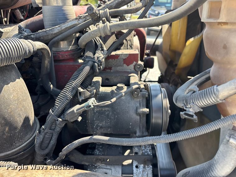 image for item FG0241 2016 International Lonestar SFA semi truck