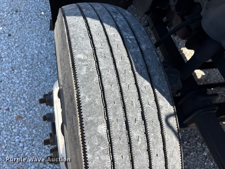 image for item FG0241 2016 International Lonestar SFA semi truck