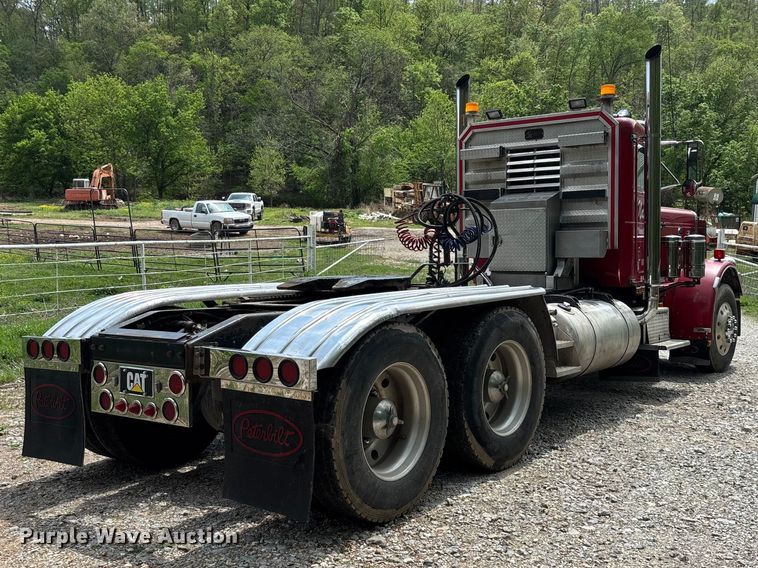 image for item FG0255 1981 Peterbilt 359 semi truck