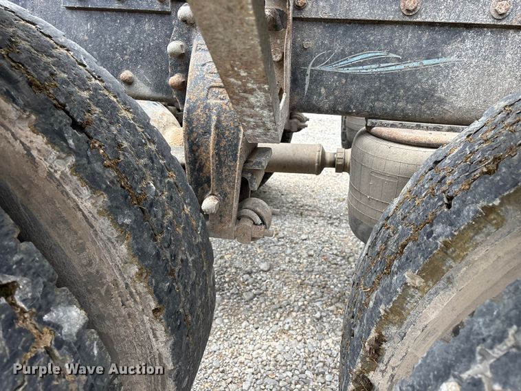 image for item FG0255 1981 Peterbilt 359 semi truck