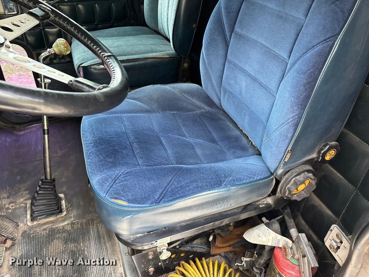 image for item FG0255 1981 Peterbilt 359 semi truck