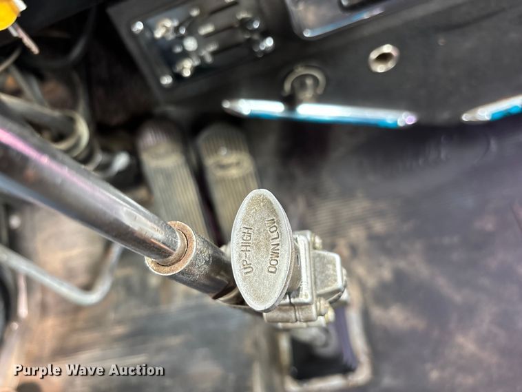 image for item FG0255 1981 Peterbilt 359 semi truck